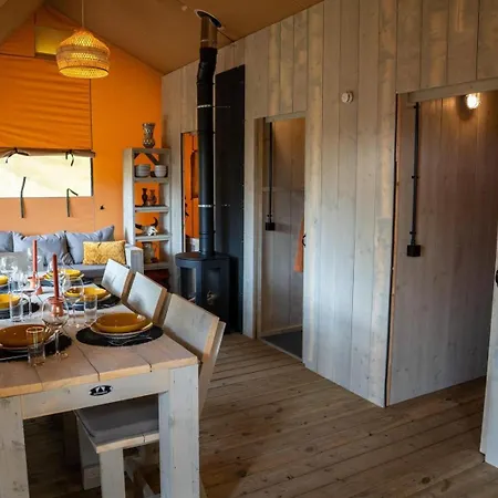 Safari Tent Ranger For Eight People Feriested